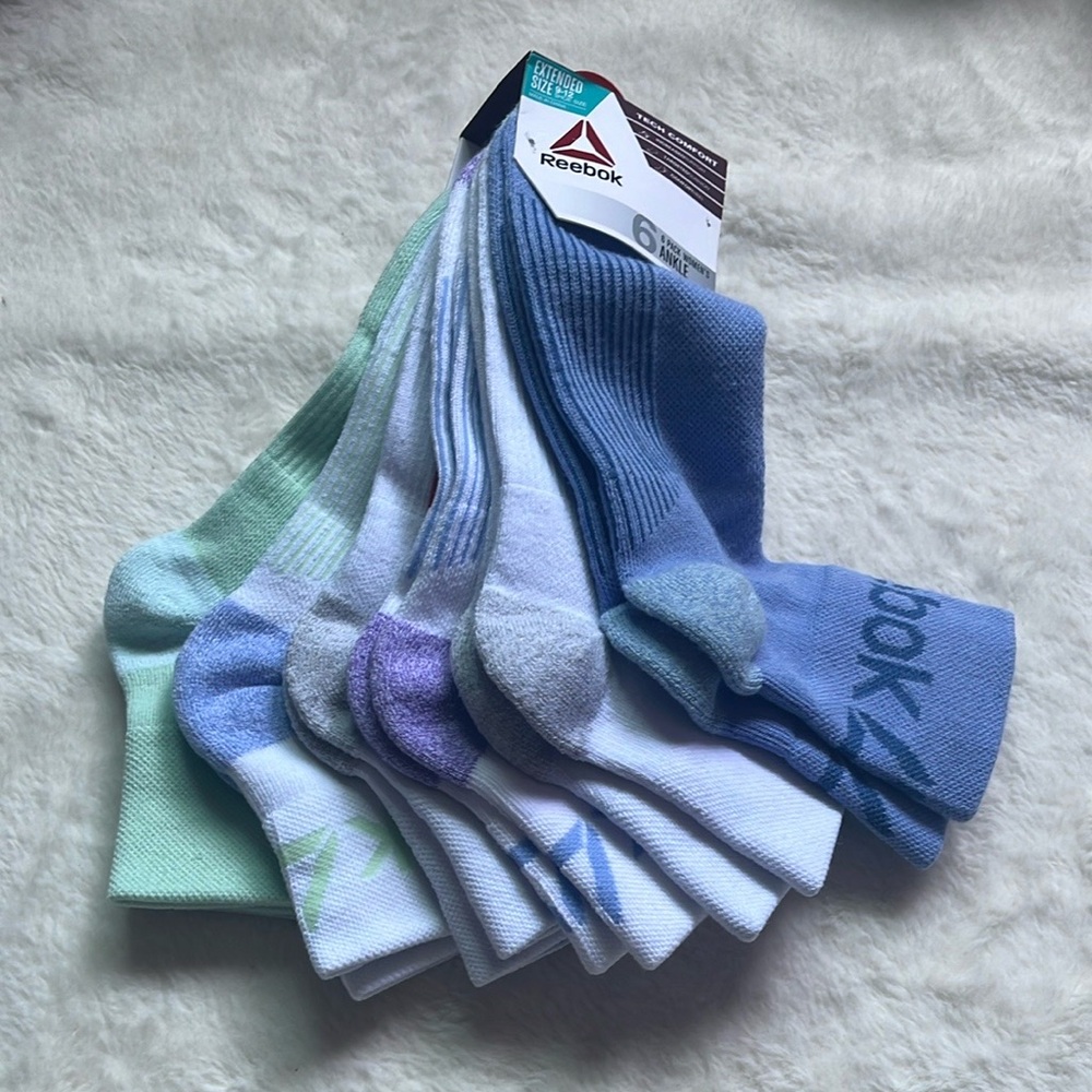 New Reebok Socks - Picture 3 of 6